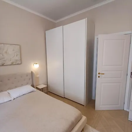 Piazza San Giovanni Apartment Triest